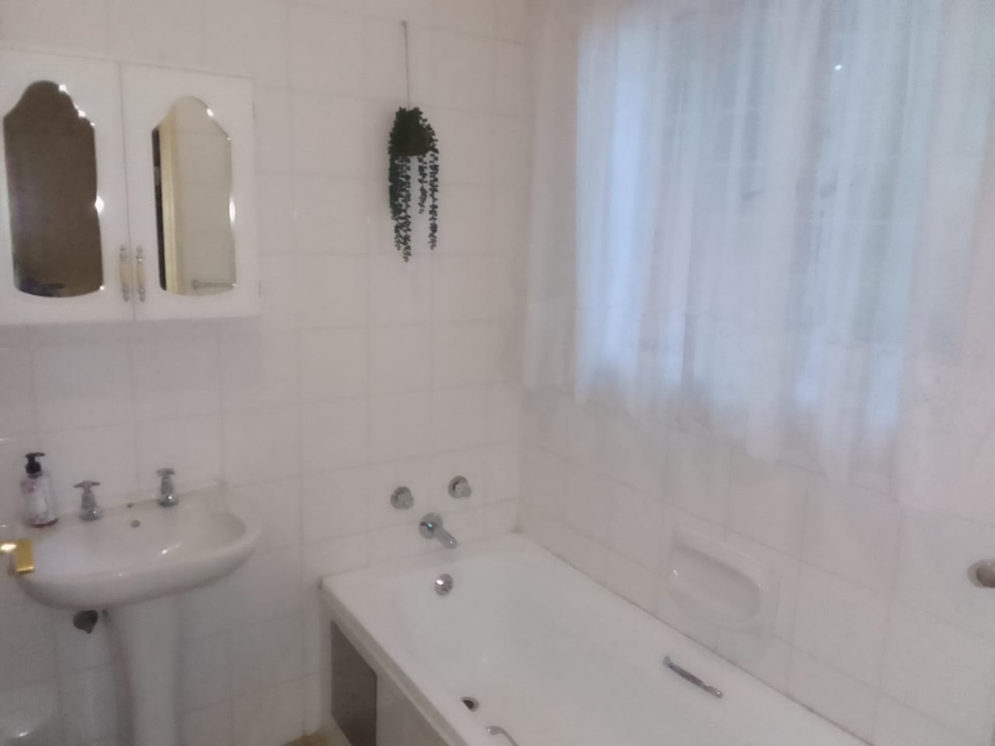 3 Bedroom Property for Sale in Azalea Park North West